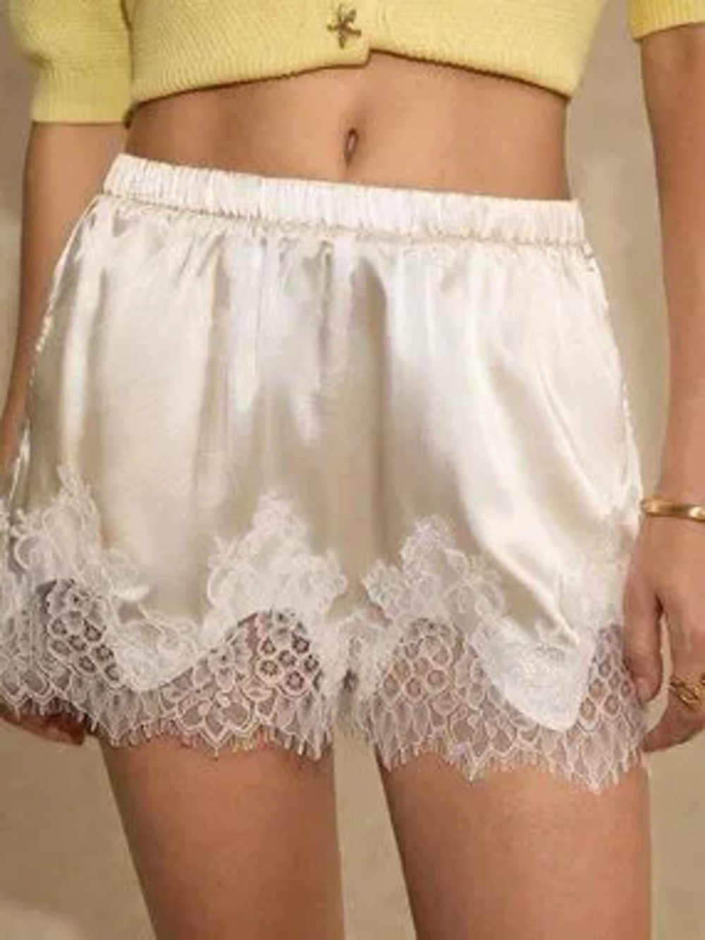 ZARA Apricot Casual Women's Elastic Waist Lace Trim Loose Shorts